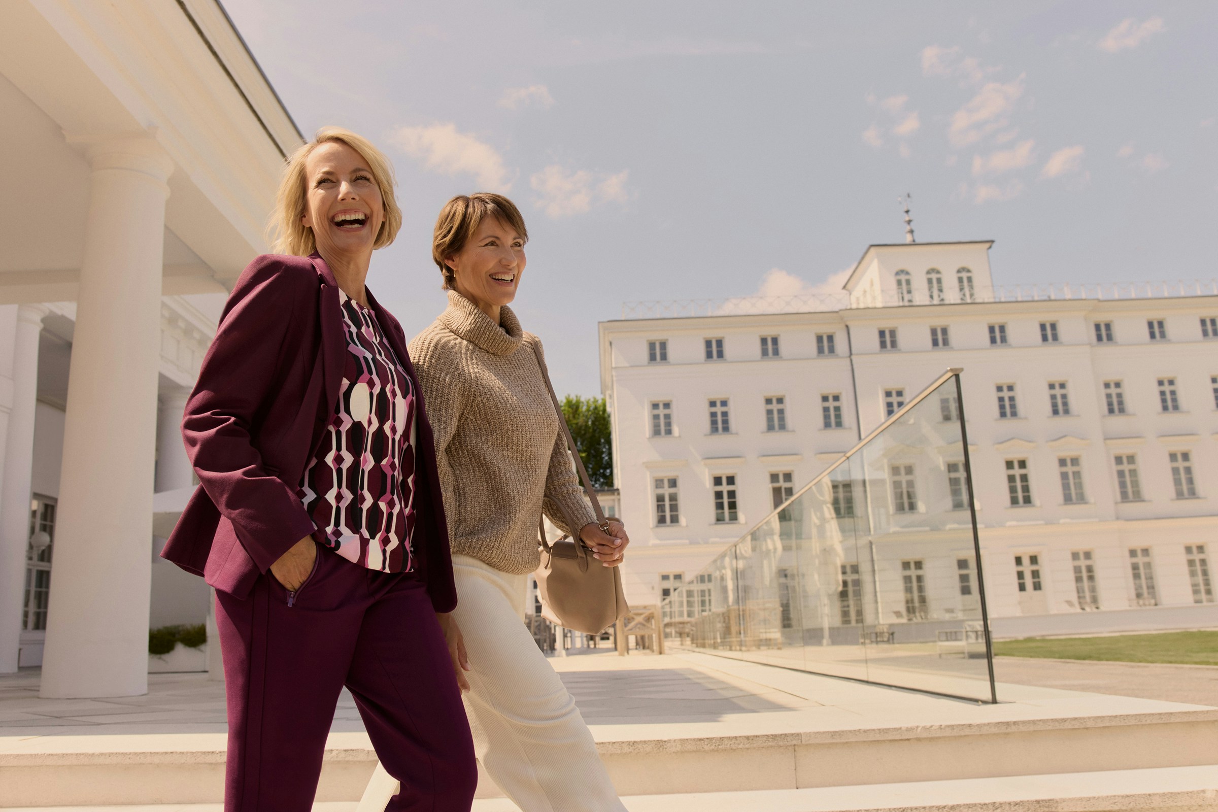 Bonita - Wit sweatshirt en lichtgroene broek