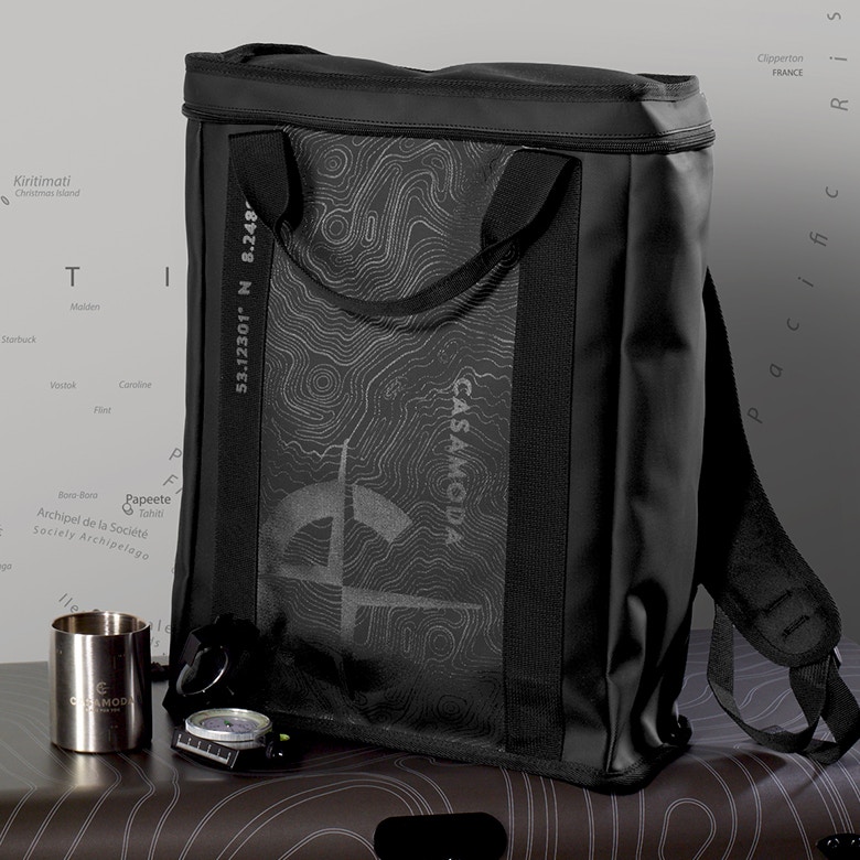 Schwarzer Rucksack mit CASAMODA Logo