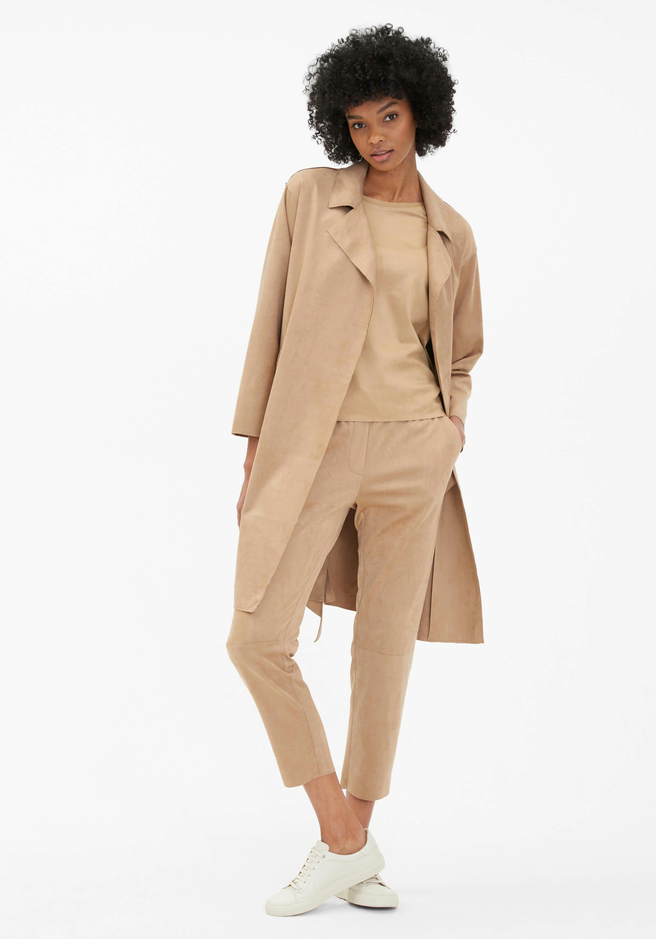 DÉCONTRACTÉ PROFESSIONELL