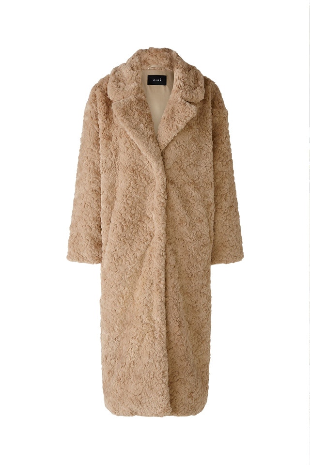 4Col_Magazin_Lena_Herbst_Musthaves_Mantel