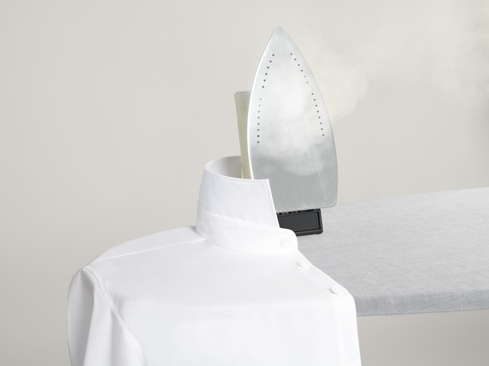 Ironing a shirt | Shirt Guide | Seidensticker