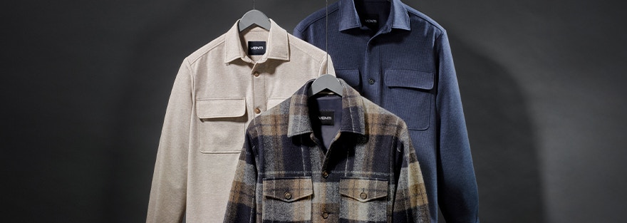 Eine Auswahl verschiedener Hemdjacken von VENTI hängen in der Luft