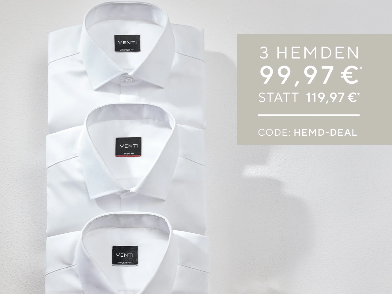 Drei weiße Hemden übereinandergelegt, jeweils mit Kragen und sichtbarem VENTI-Label mit den Bezeichnungen Comfort Fit, Body Fit und Modern Fit